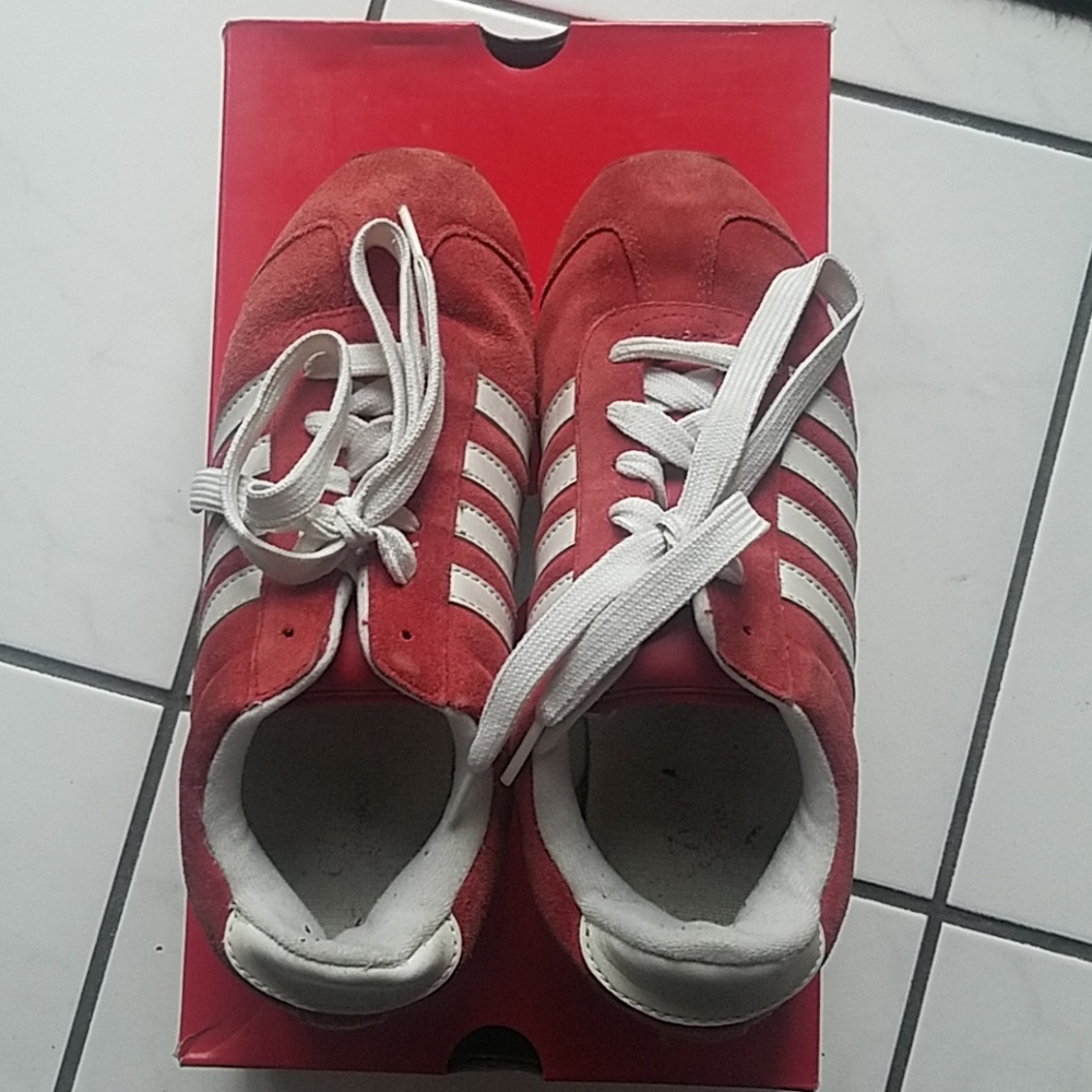 Addidas sneakers men's 8.5
